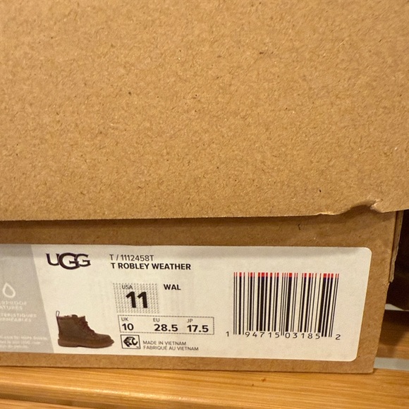 UGG Kids Boots, size 11 - Picture 2 of 3